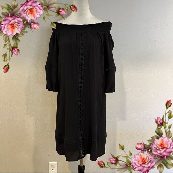 Elegant Black Off-Shoulder long sleeve Dress - Picture 1 of 9